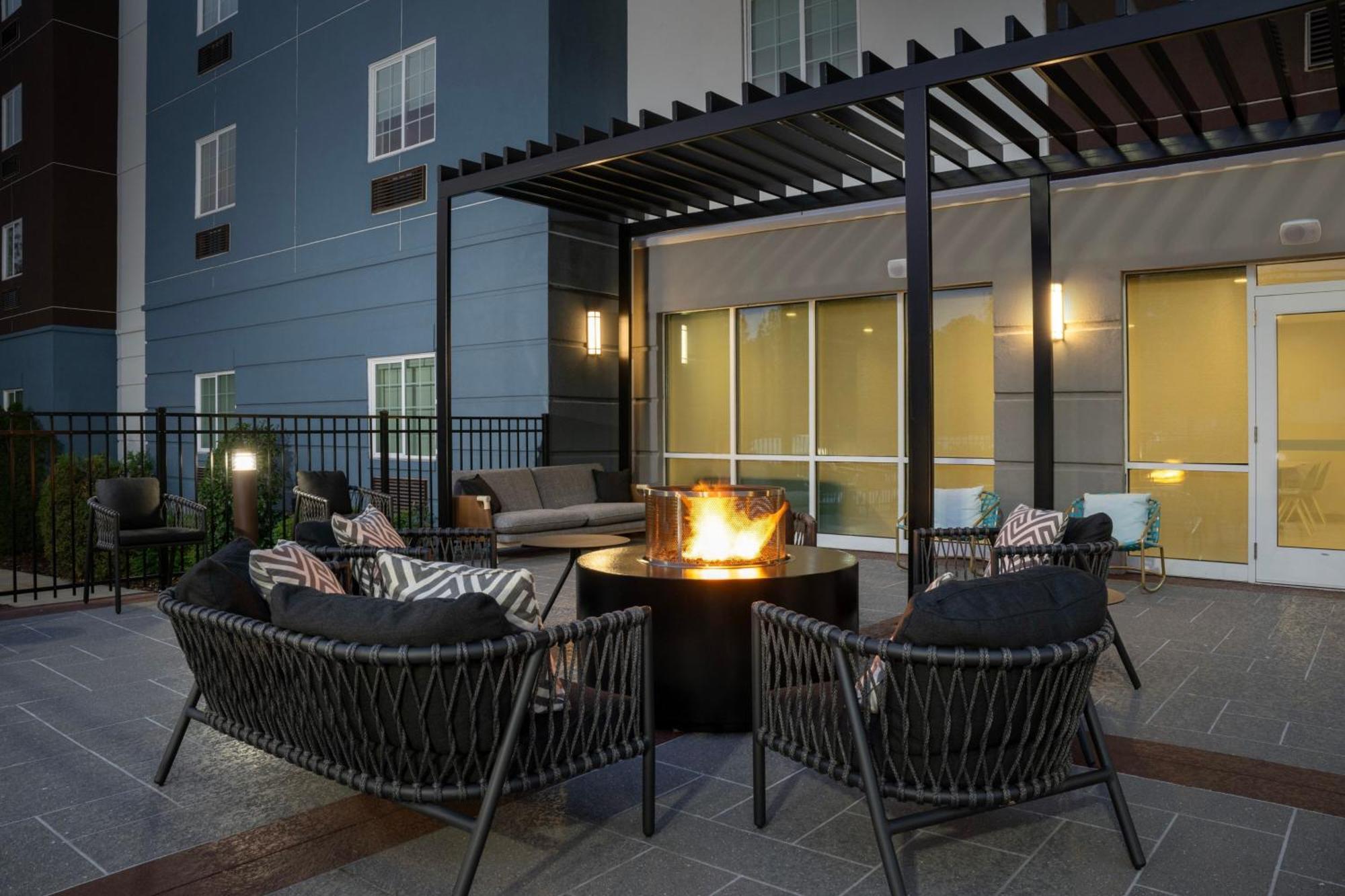 Towneplace Suites By Marriott Birmingham South Eksteriør bilde